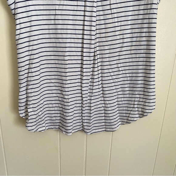 Old Navy VNeck Luxe Blue Striped Short Sleeve Top Plus Size - Picture 6 of 9